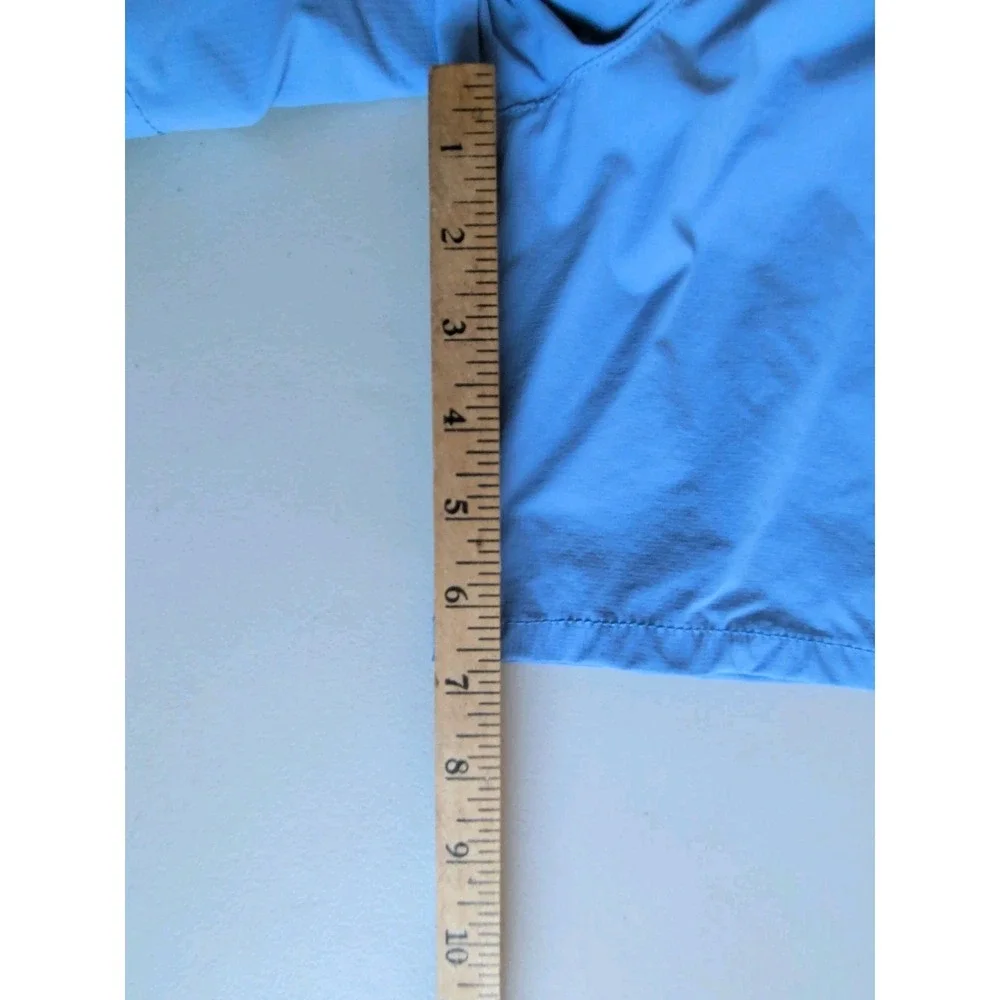 Magellan Men's Blue Fish Gear Outdoor Water Repellant Shorts Size Large